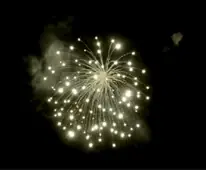 Efect de artificii Stroboscop (Strobe) vazut pe cerul noptii